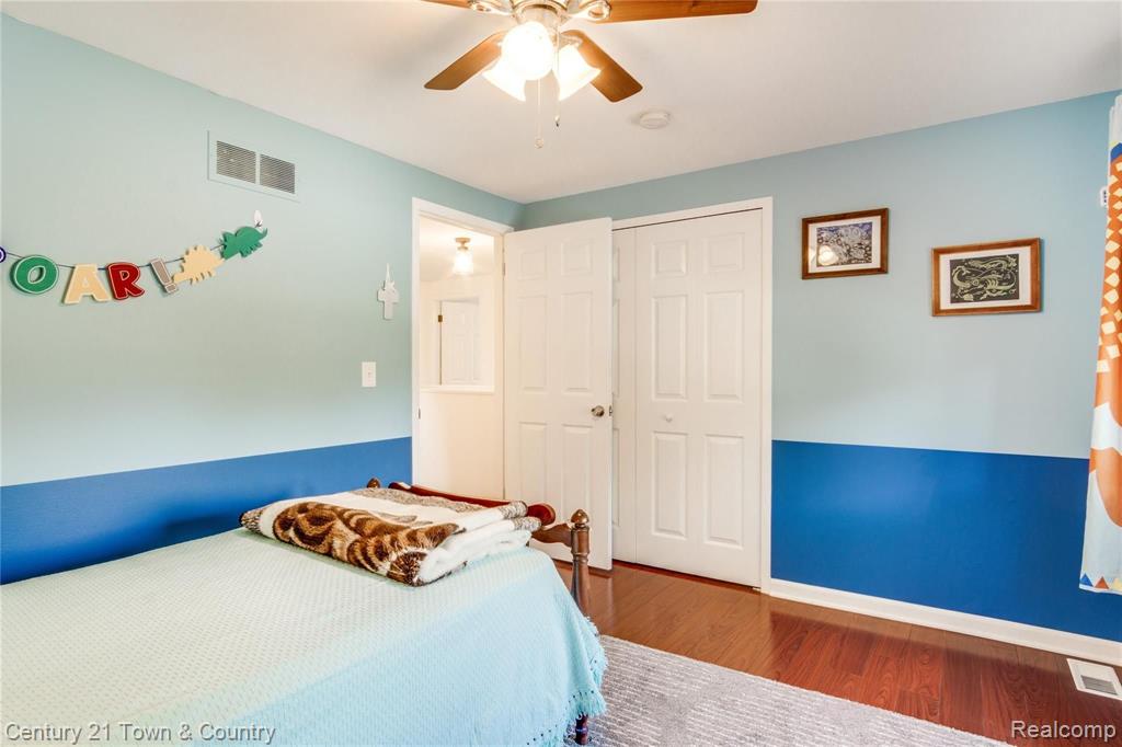548 Ten Point Drive Rochester Hills, MI 48309 - Photo 36 of 46