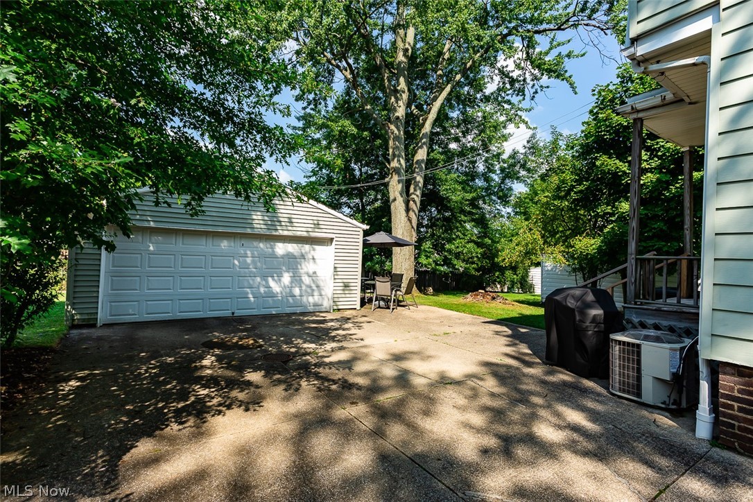 1368 Churchill Road Lyndhurst, OH 44124 - Photo 29 of 30 Gallery Image 29