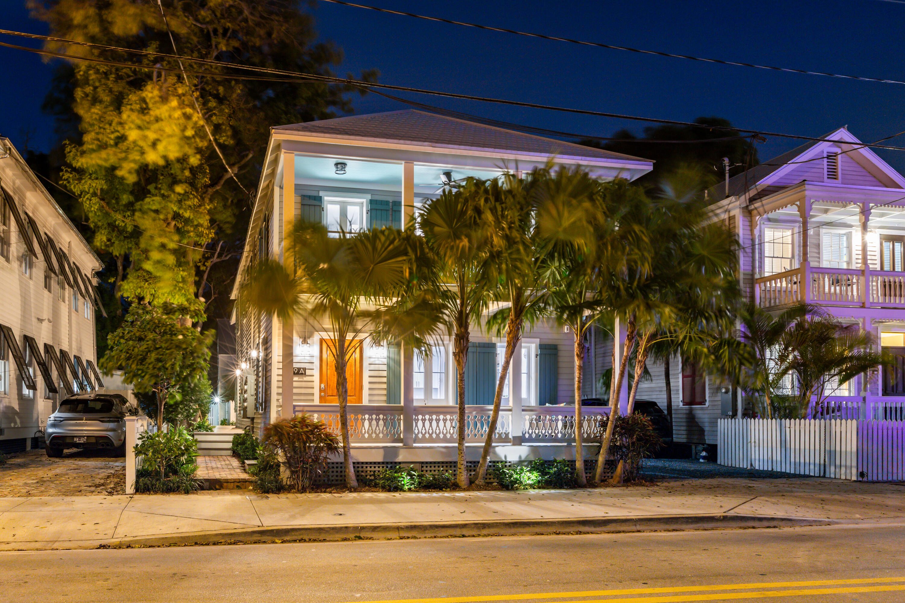 419 Simonton Street, Unit A Key West, FL 33040 - Photo 6 of 28 419 SIMONTON ST TWILIGHT HD-5