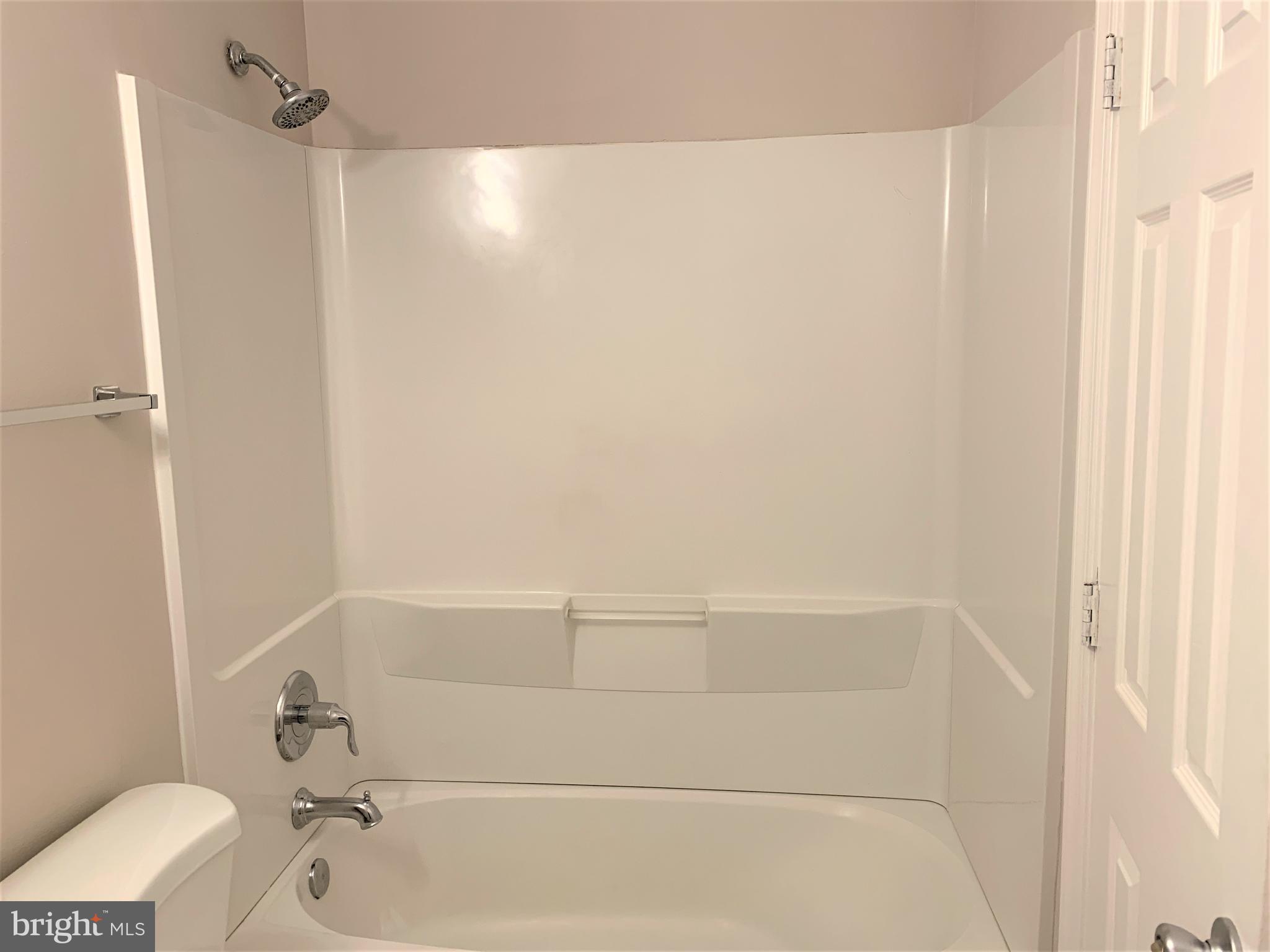 19627 Club Lake Road Gaithersburg, MD 20886 - Photo 15 of 20