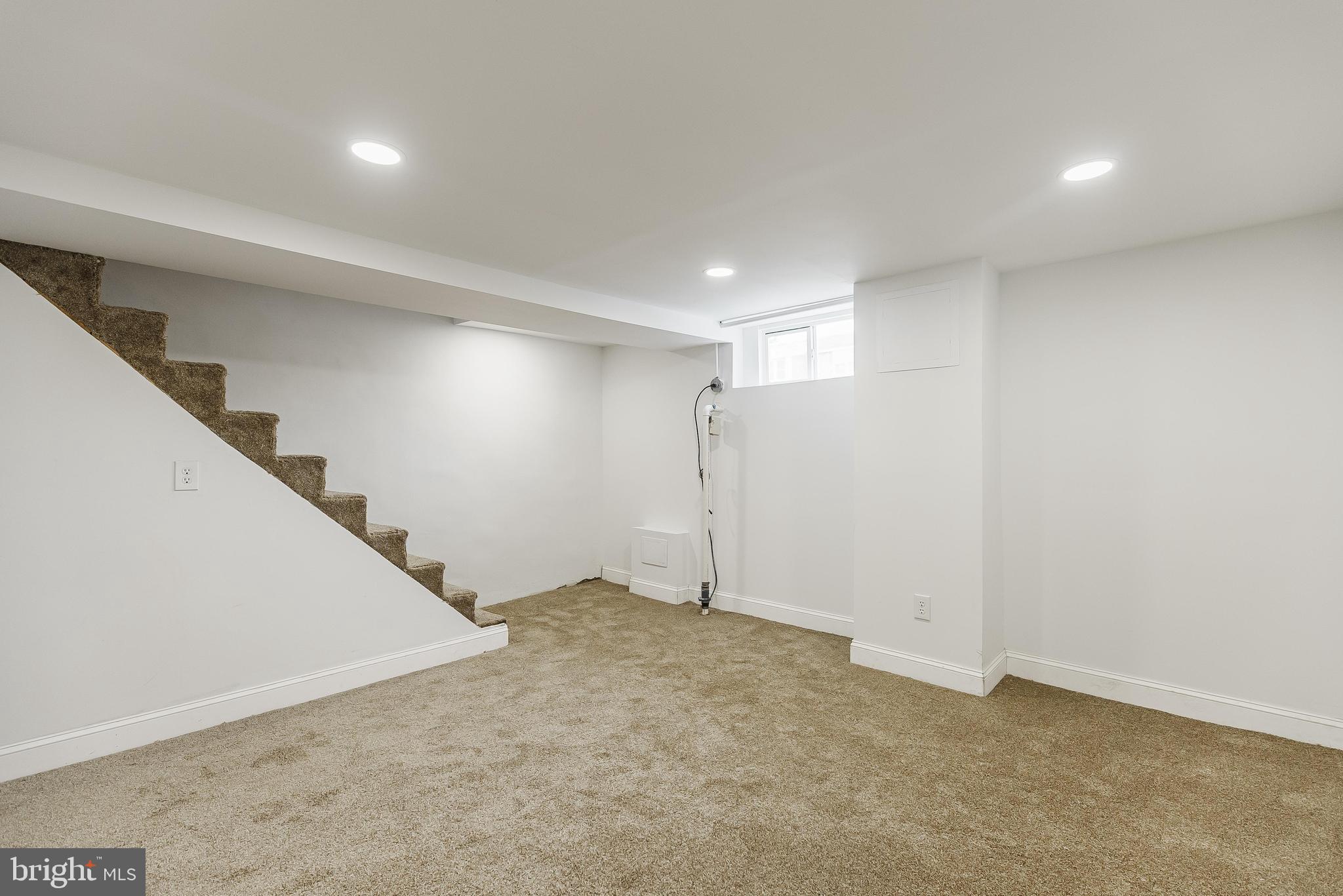 1620 Ashurst Road Philadelphia, PA 19151 - Photo 27 of 30 a view of an empty room