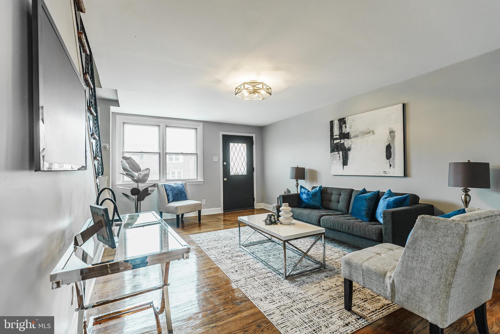 1620 Ashurst Road Philadelphia, PA 19151 - Photo 5 of 30 a living room with furniture and a window