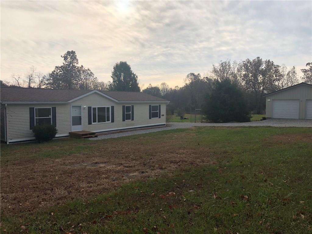 6115 South John Butler Road Columbus, IN 47201 - Photo 2 of 17