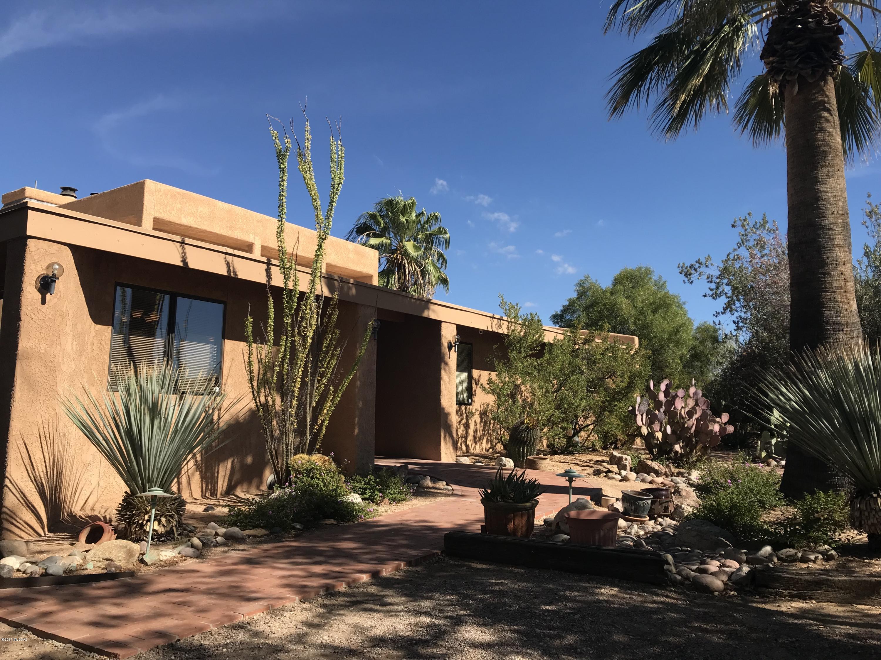 1220 West Panorama Road Tucson, AZ 85704 - Photo 1 of 20 Gallery Image 1