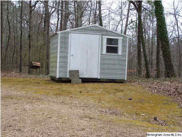 1194 Robin Hill Road Oneonta, AL 35121 - Photo 14 of 29 Gallery Image 14