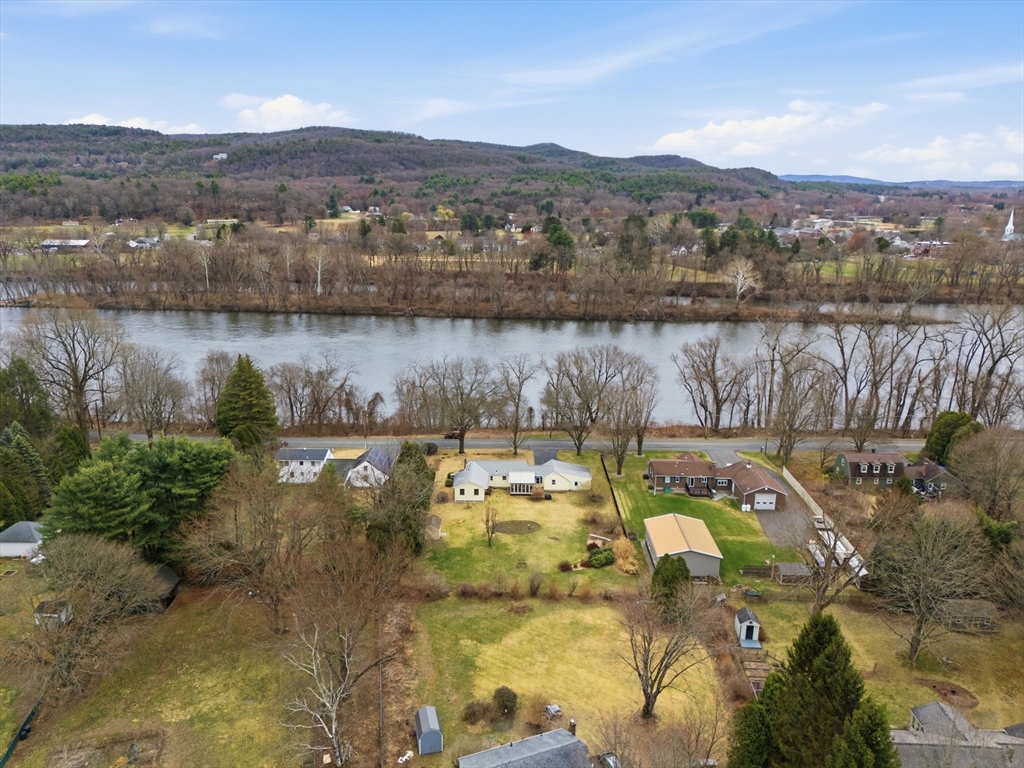 37 River Road Deerfield, MA 01373 - Photo 26 of 29