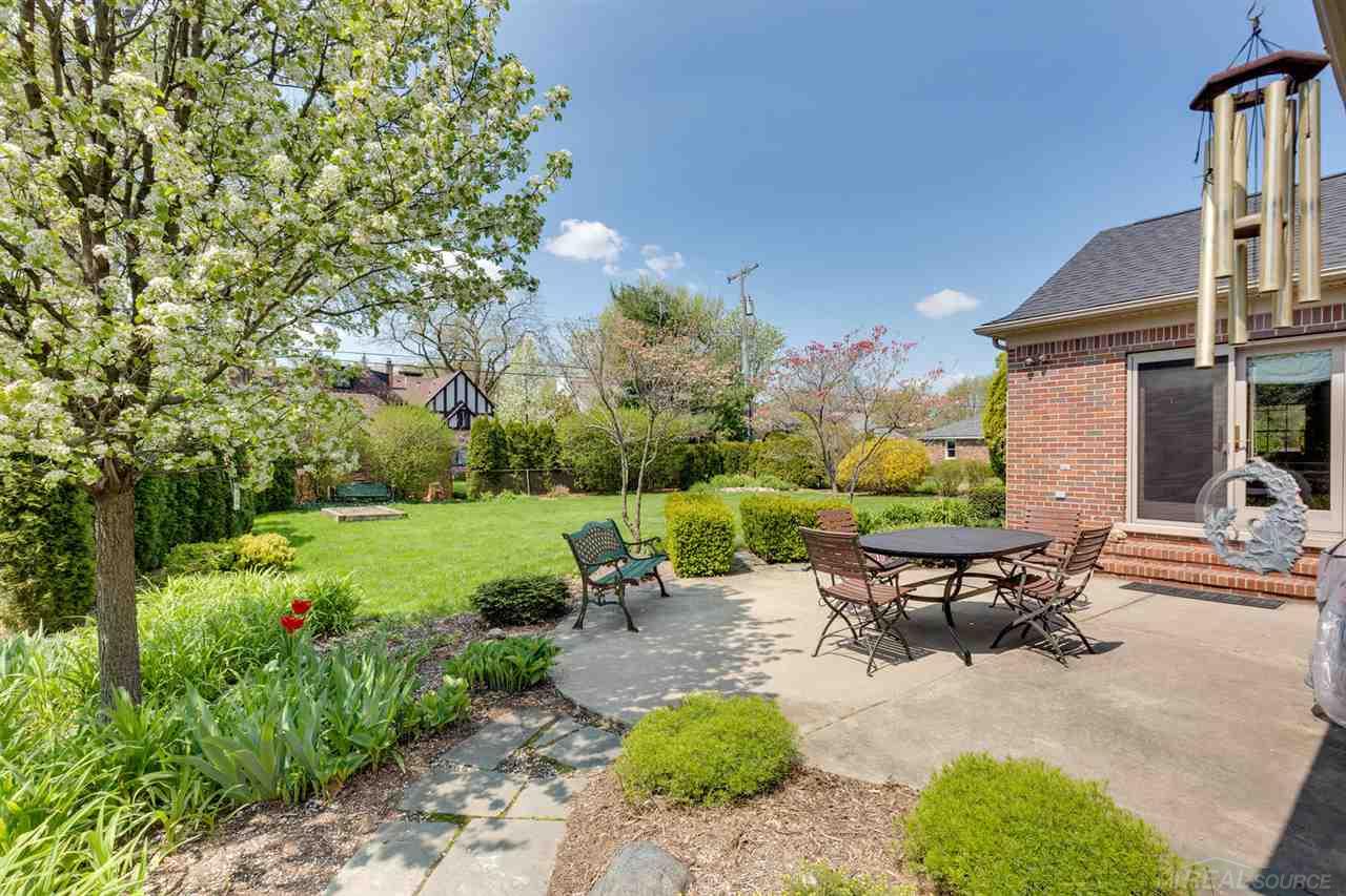 929 Trombley Road Grosse Pointe Park, MI 48230 - Photo 35 of 36