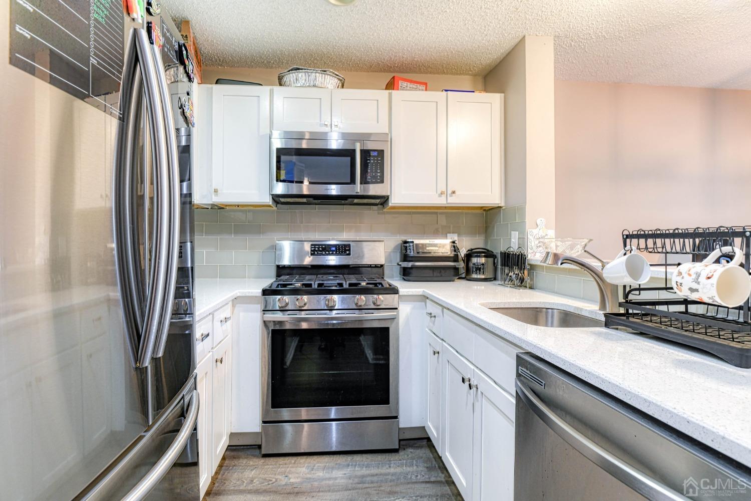 1027 Edpas Road New Brunswick, NJ 08901 - Photo 15 of 19 Gallery Image 15
