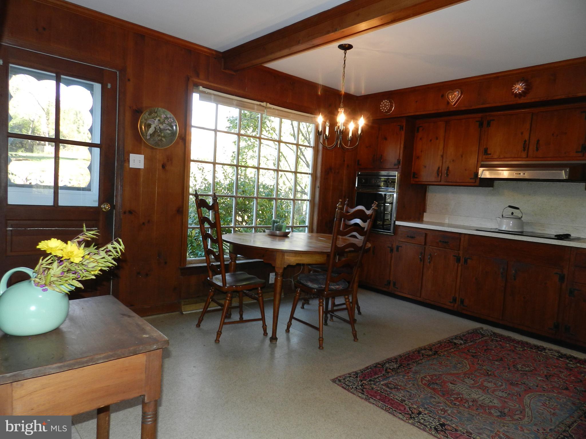 722 Hillview Road Malvern, PA 19355 - Photo 20 of 49 Kitchen
