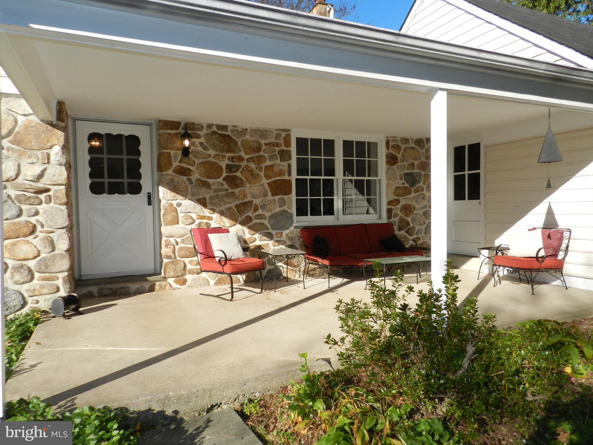 722 Hillview Road Malvern, PA 19355 - Photo 4 of 49 Stone exterior