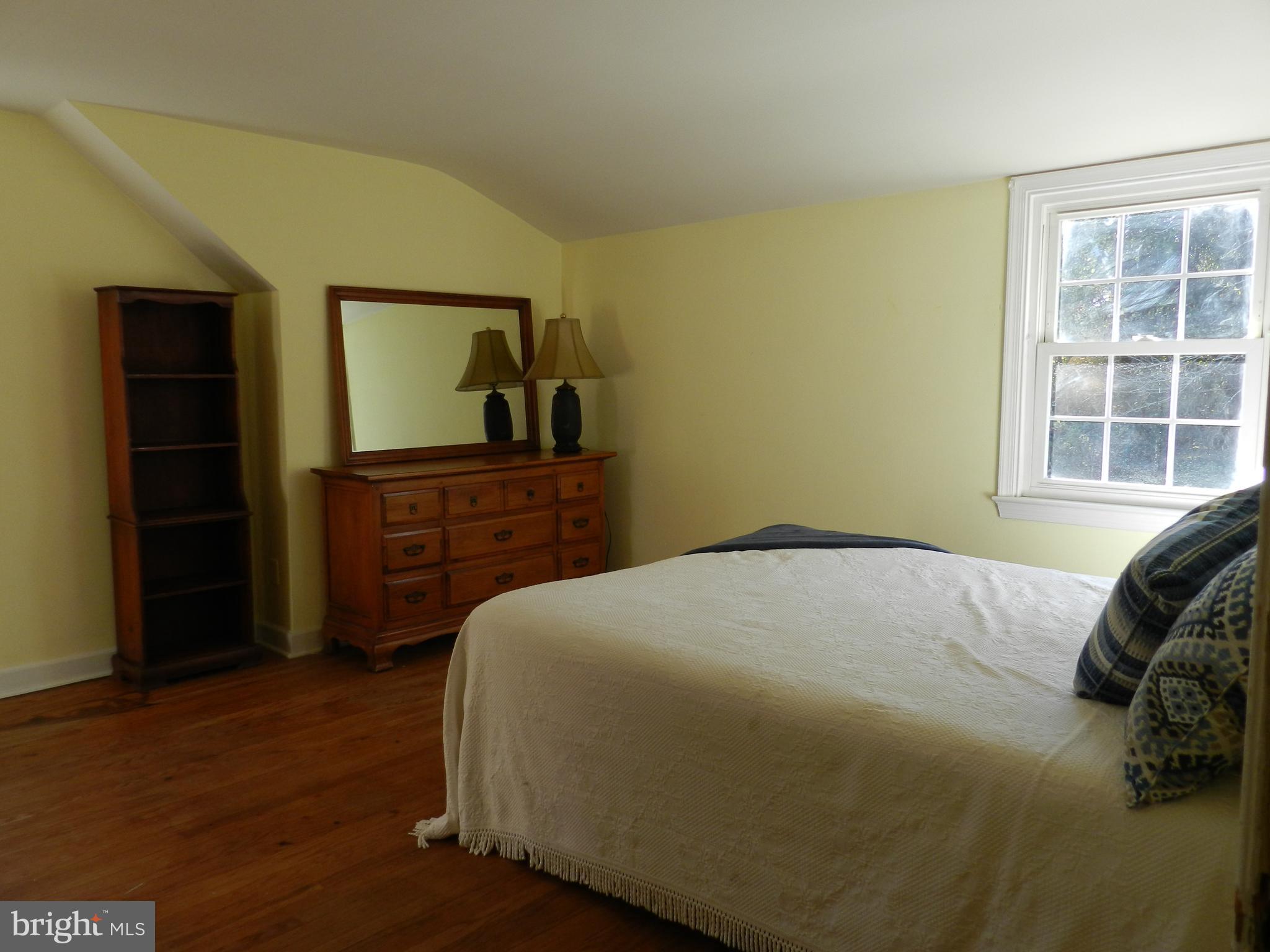 722 Hillview Road Malvern, PA 19355 - Photo 34 of 49 Back Bedroom