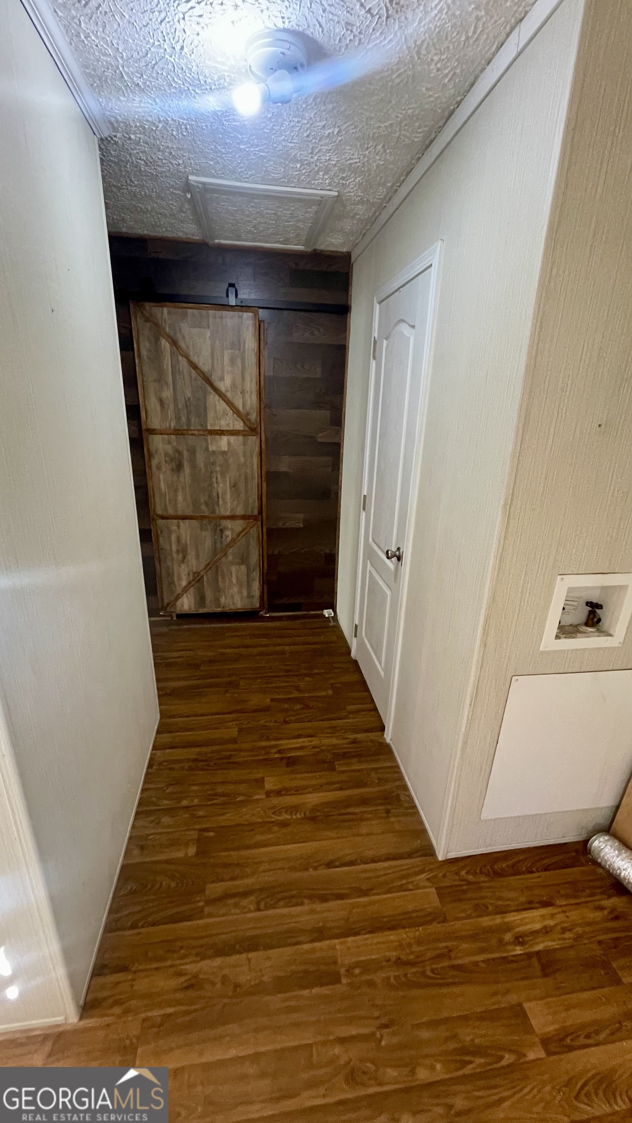 21 Ruby Road Hawkinsville, GA 31036 - Photo 19 of 43 a view of wooden floor