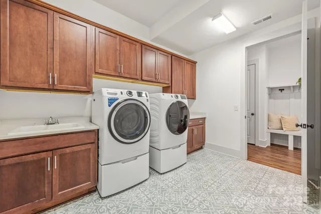 $875,000 | 1006 Garden Terrace Circle, Marvin, NC 28173