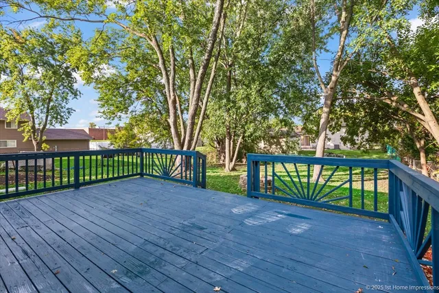 $234,900 | 18120 Versailles Lane, Hazel Crest, IL 60429