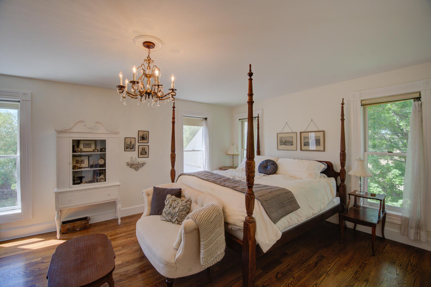 22245 Erickson Road Bend, OR 97701 - Photo 41 of 83 Master Suite with Tons of Light