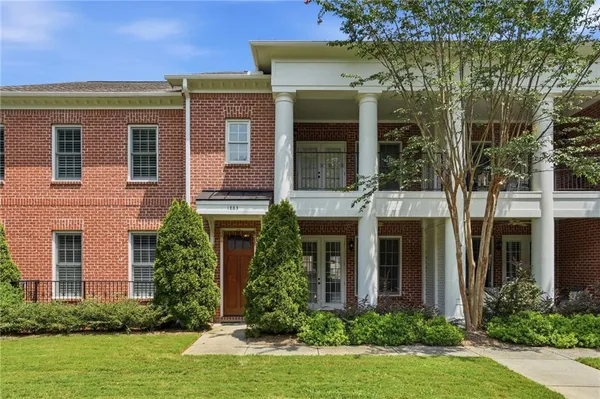 $640,000 | 1883 Manor Estate, Atlanta, GA 30341