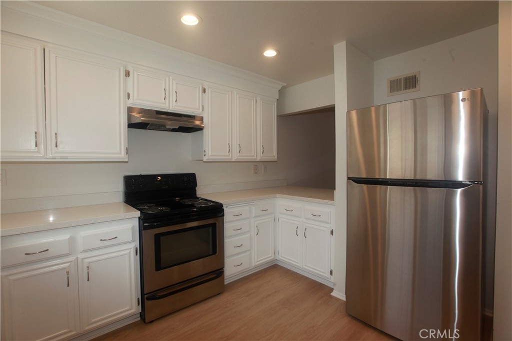 28116 Ridgepoint Court Rancho Palos Verdes, CA 90275 - Photo 12 of 24 Gallery Image 12