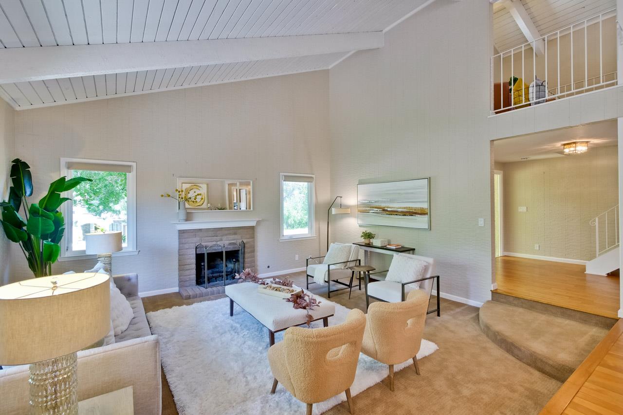 22076 Rae Lane Cupertino, CA 95014 - Photo 5 of 68 Gallery Image 5