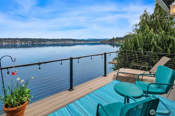 $4,125,000 | 3828 West Lake Sammamish Parkway Southeast, Bellevue, WA 98008