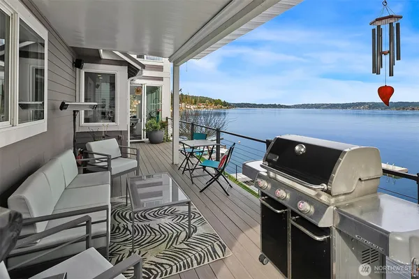 $4,125,000 | 3828 West Lake Sammamish Parkway Southeast, Bellevue, WA 98008