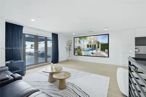 $1,499,000 | 606 Northeast 14th Avenue, Fort Lauderdale, FL 33304