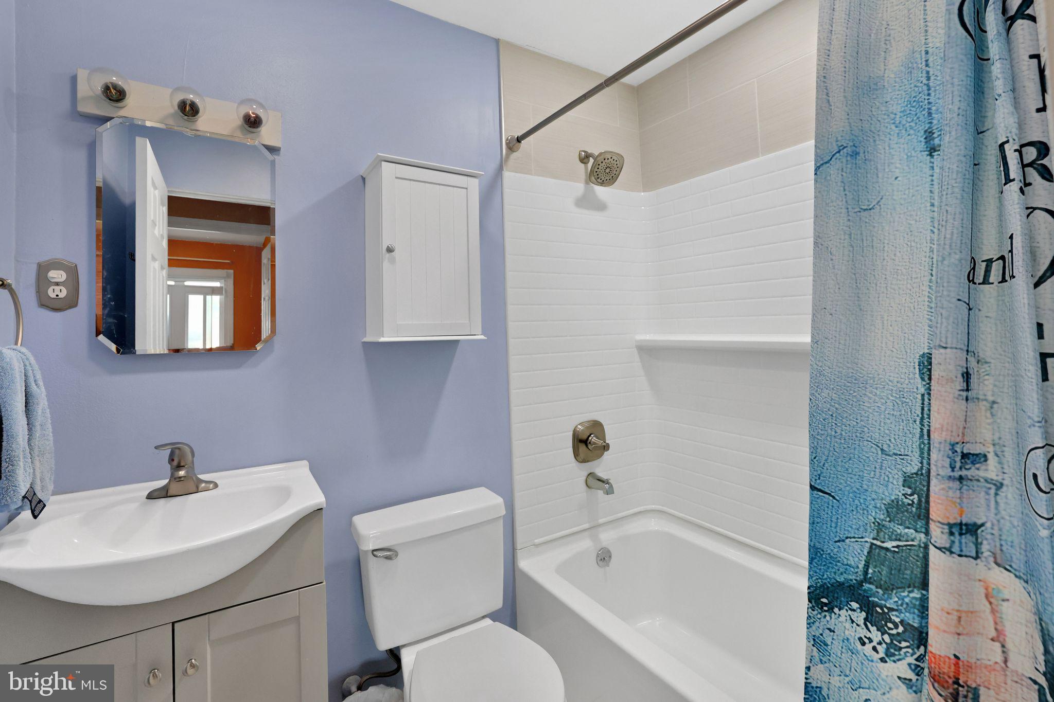 406 West Beech Road Sterling, VA 20164 - Photo 11 of 26 Gallery Image 11