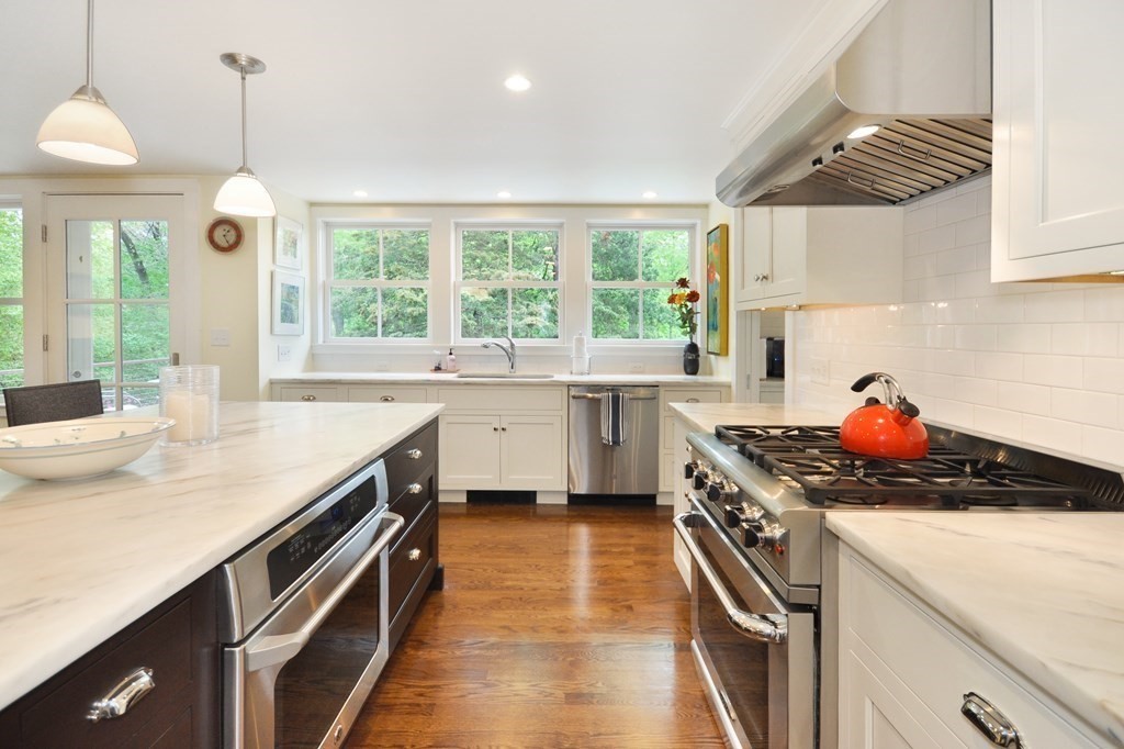 34 Shawnee Road Arlington, MA 02476 - Photo 8 of 42 Gallery Image 8