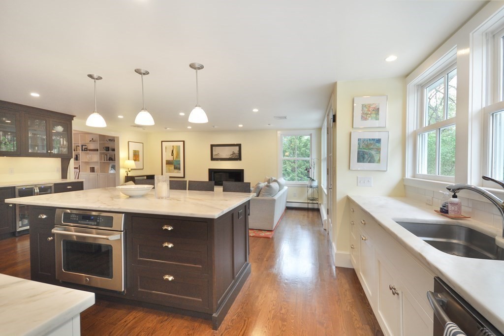 34 Shawnee Road Arlington, MA 02476 - Photo 9 of 42 Gallery Image 9