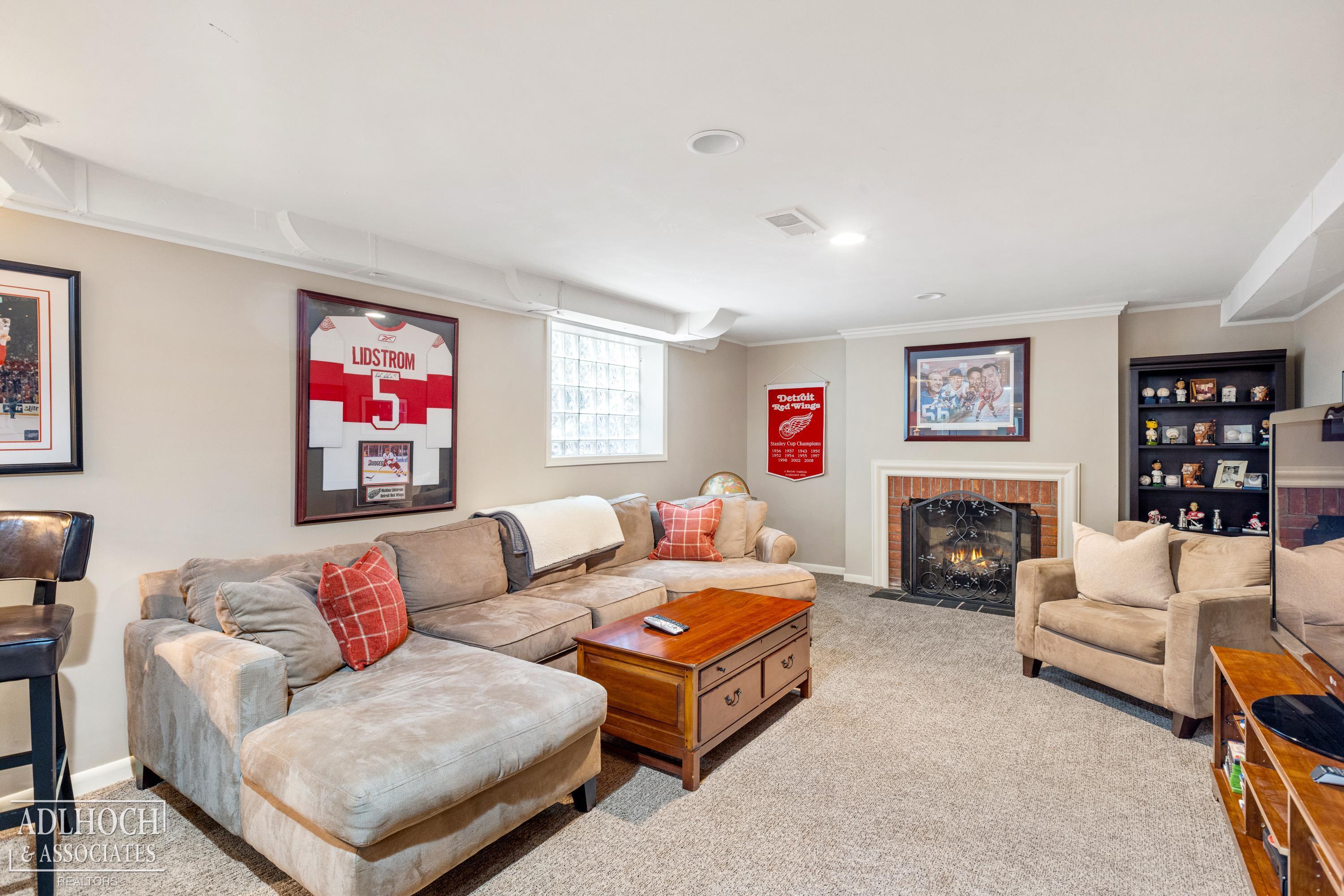 80 South Deeplands Road Grosse Pointe Shores, MI 48236 - Photo 64 of 74