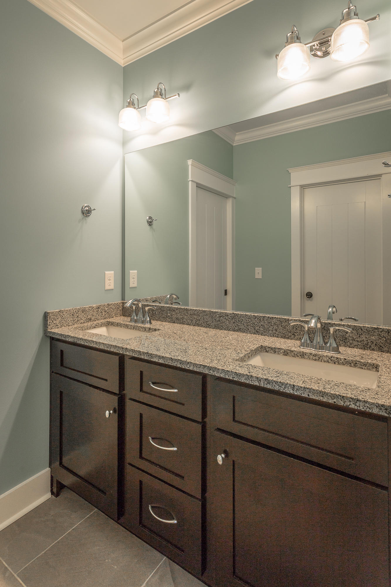 9295 Scarlet Ridge Road, Unit 5 Ooltewah, TN 37363 - Photo 15 of 46 9295 Scarlet Ridge-27