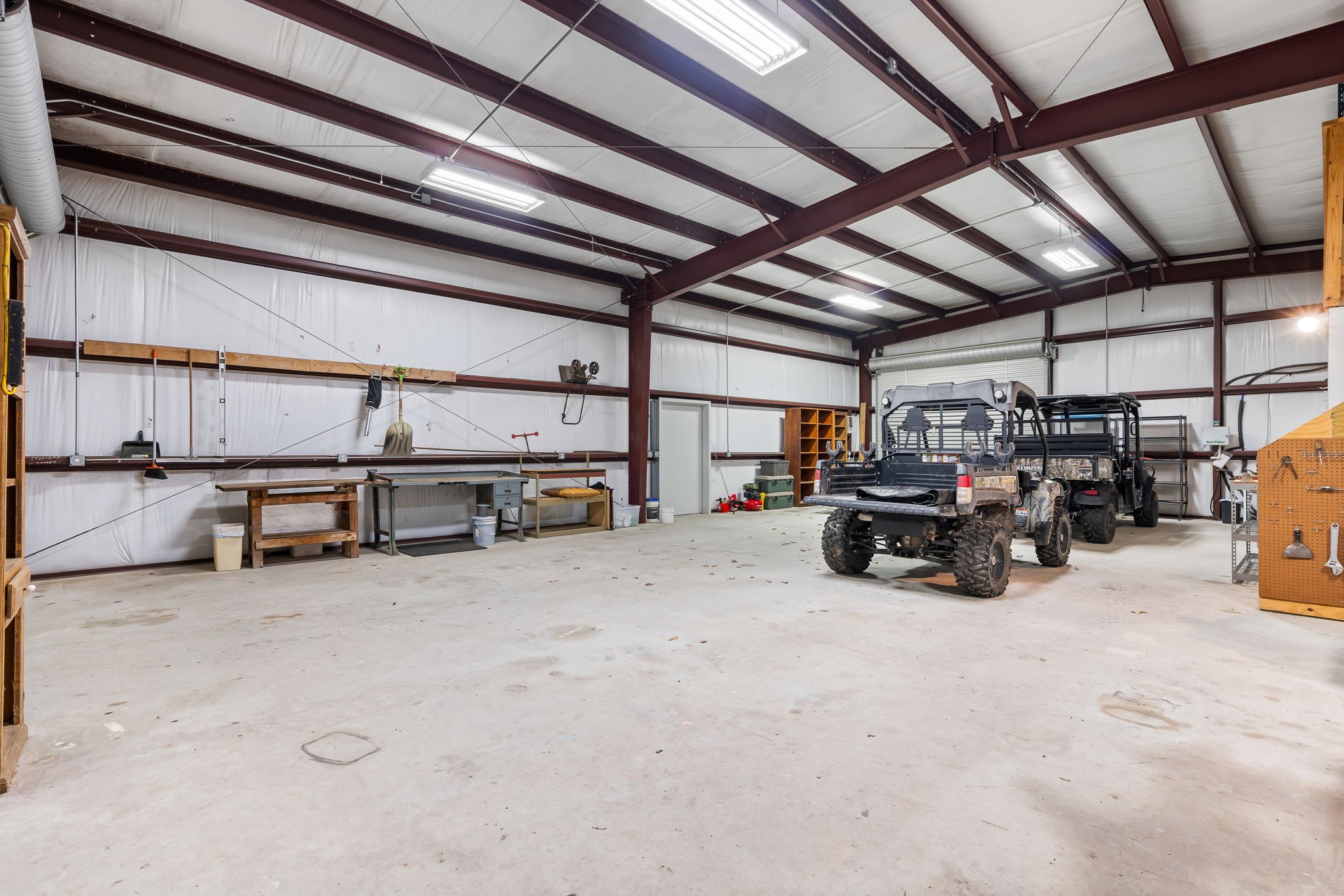 11009 Darby Loop Conroe, TX 77385 - Photo 15 of 43 16x20 BARN/WORKSHOP with living or office space & a full bath.