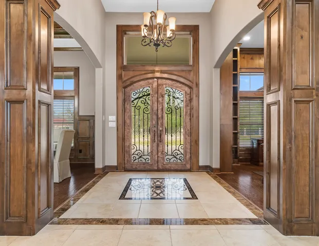 a view of entryway with a front door