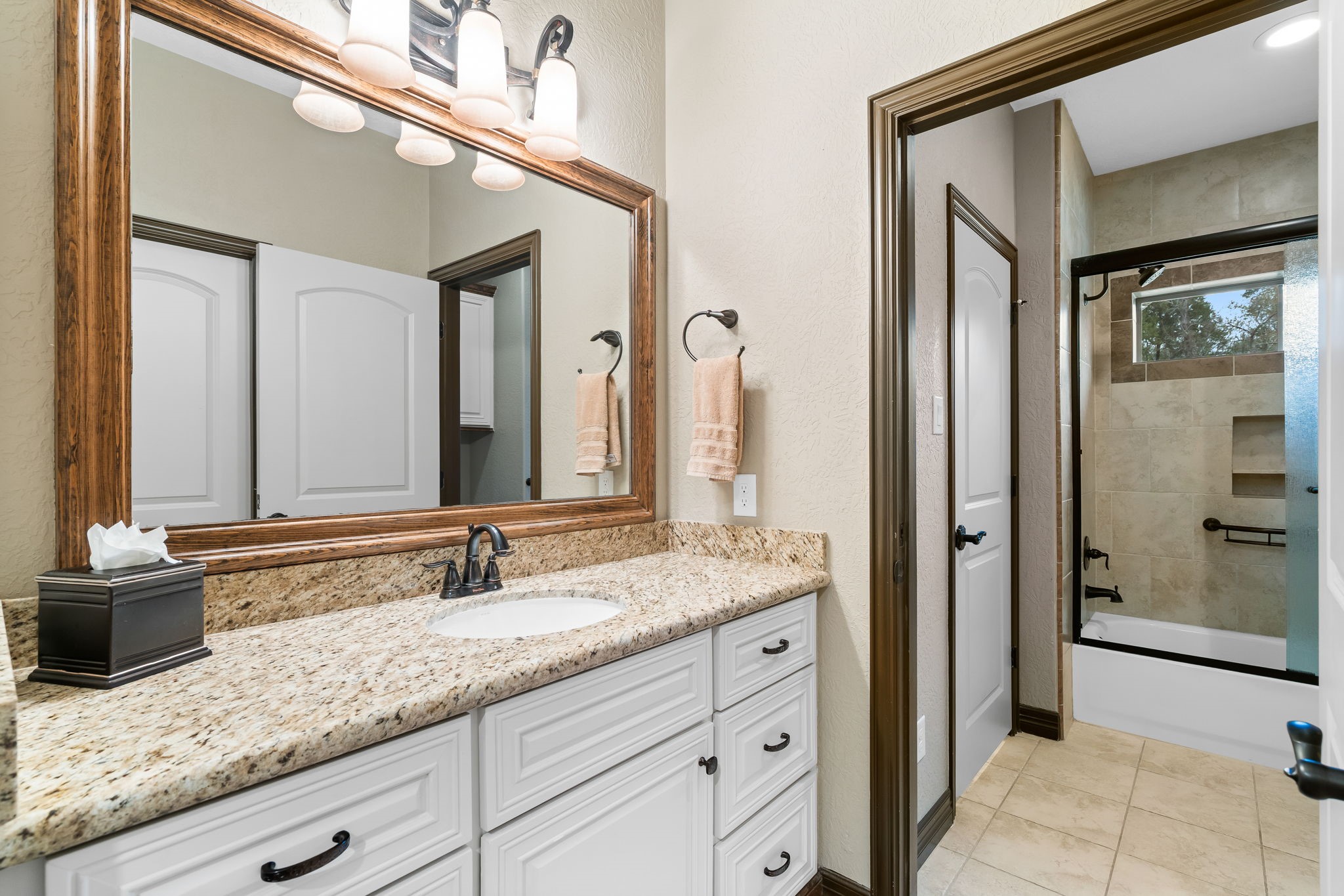 11009 Darby Loop Conroe, TX 77385 - Photo 38 of 43 Secondary Bathroom