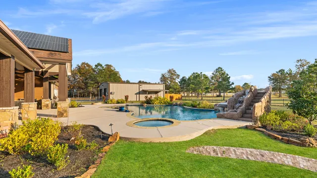 $1,395,000 | 11009 Darby Loop, Conroe, TX 77385
