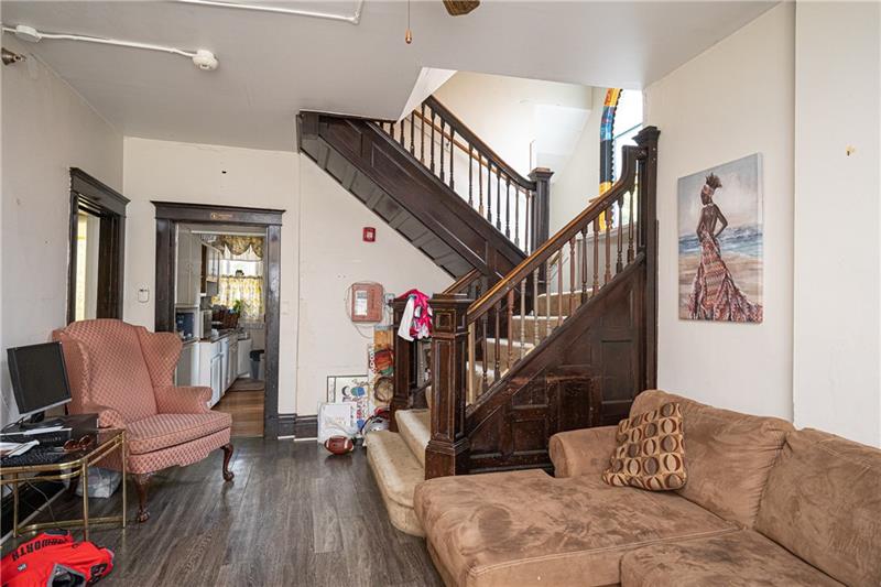 3570 Brighton Road Brighton Heights, PA 15212 - Photo 6 of 12 Gallery Image 6