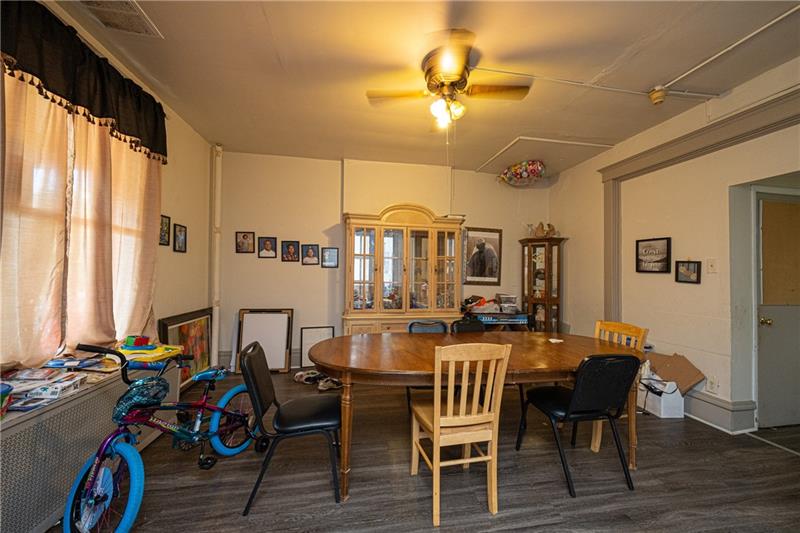 3570 Brighton Road Brighton Heights, PA 15212 - Photo 7 of 12 Gallery Image 7