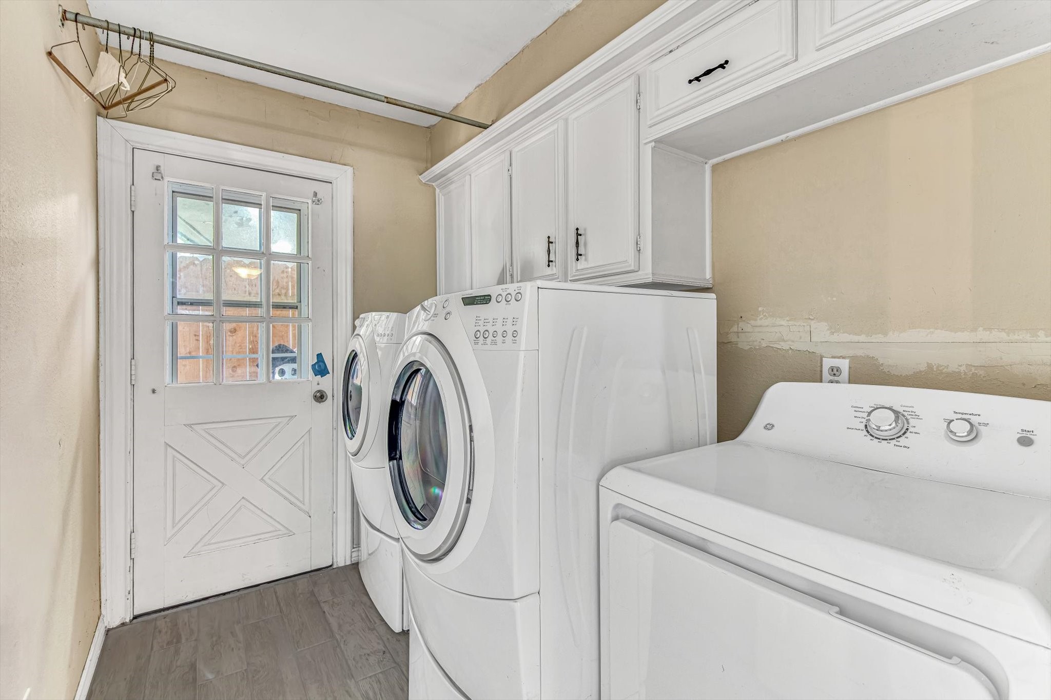 26822 Prairie Lane Katy, TX 77494 - Photo 26 of 30 a utility room with dryer and washer