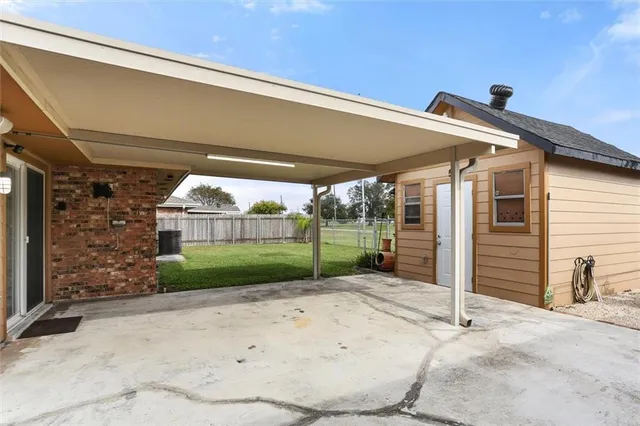$205,000 | 2901 Blanchard Drive, Chalmette, LA 70043