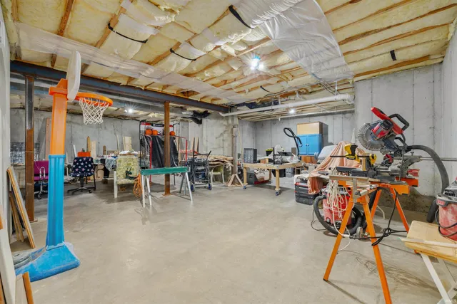 $750,000 | 15735 Thiele Road, Fort Wayne, IN 46819