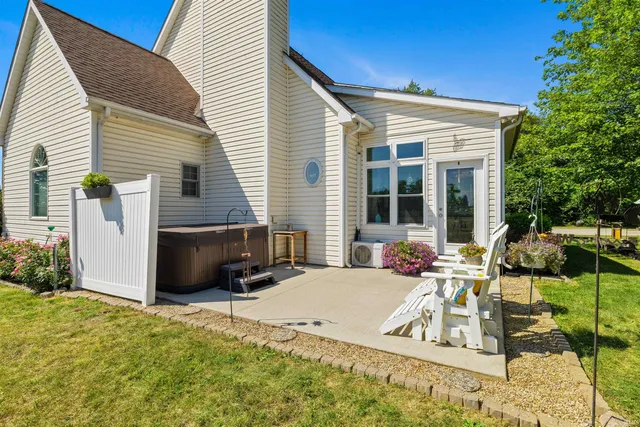 $750,000 | 15735 Thiele Road, Fort Wayne, IN 46819