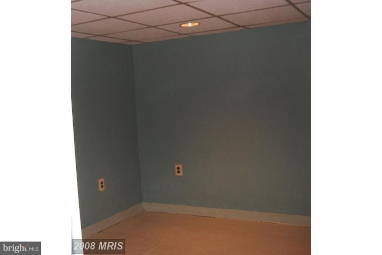 748 Thayer Avenue Silver Spring, MD 20910 - Photo 10 of 11 Bedroom