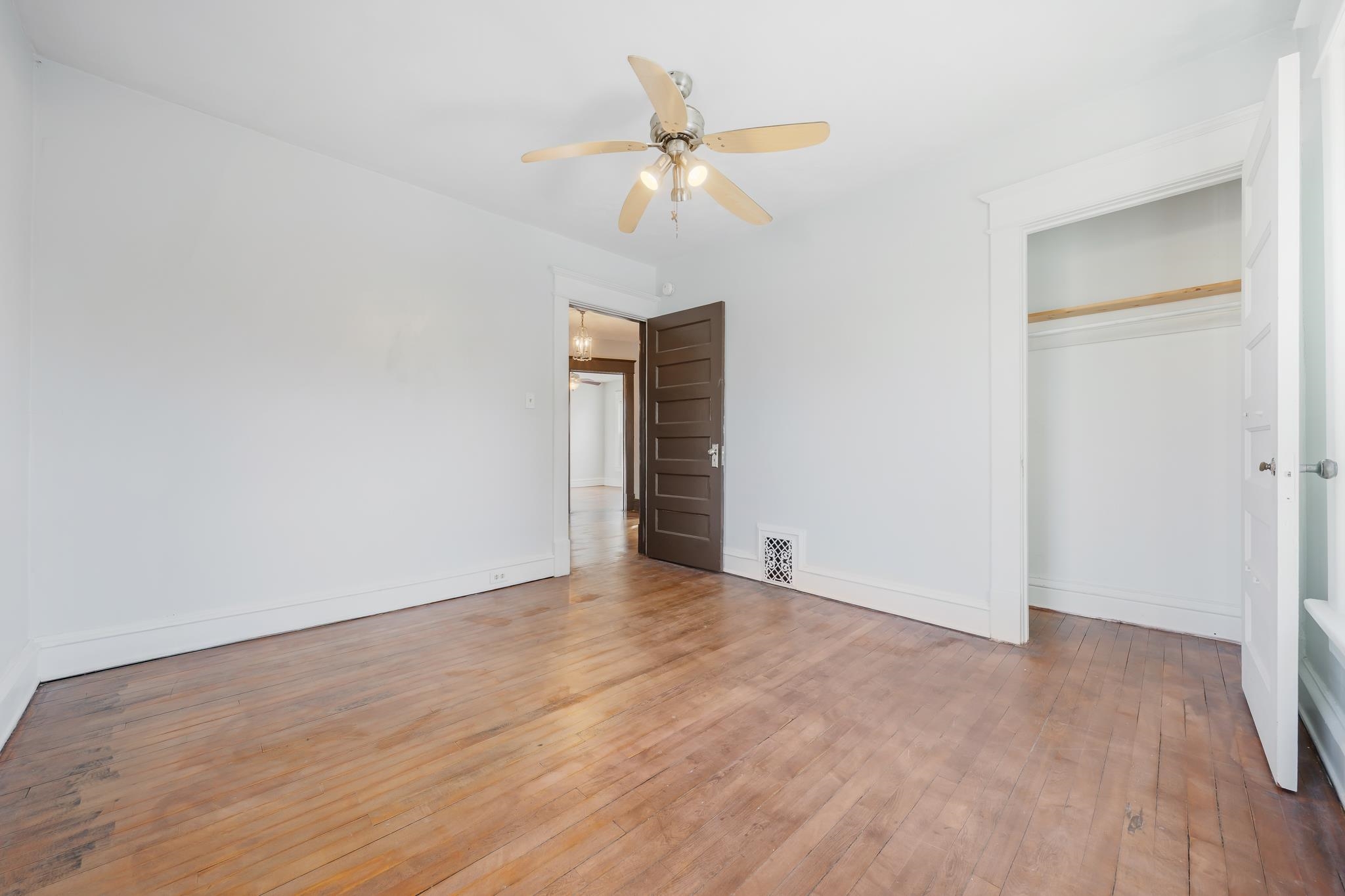 1641 Jackson Street Oshkosh, WI 54901 - Photo 18 of 28