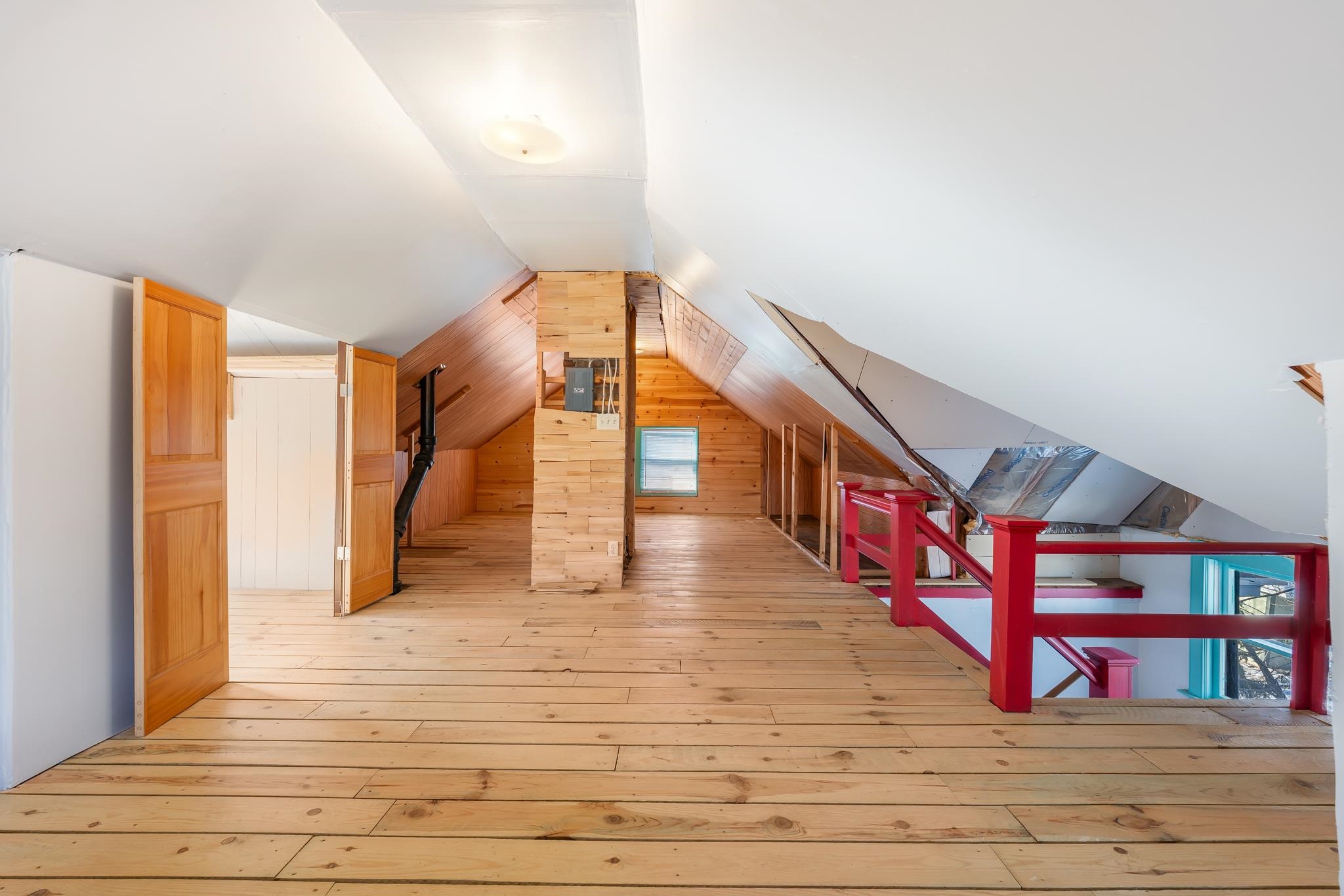 1641 Jackson Street Oshkosh, WI 54901 - Photo 19 of 28