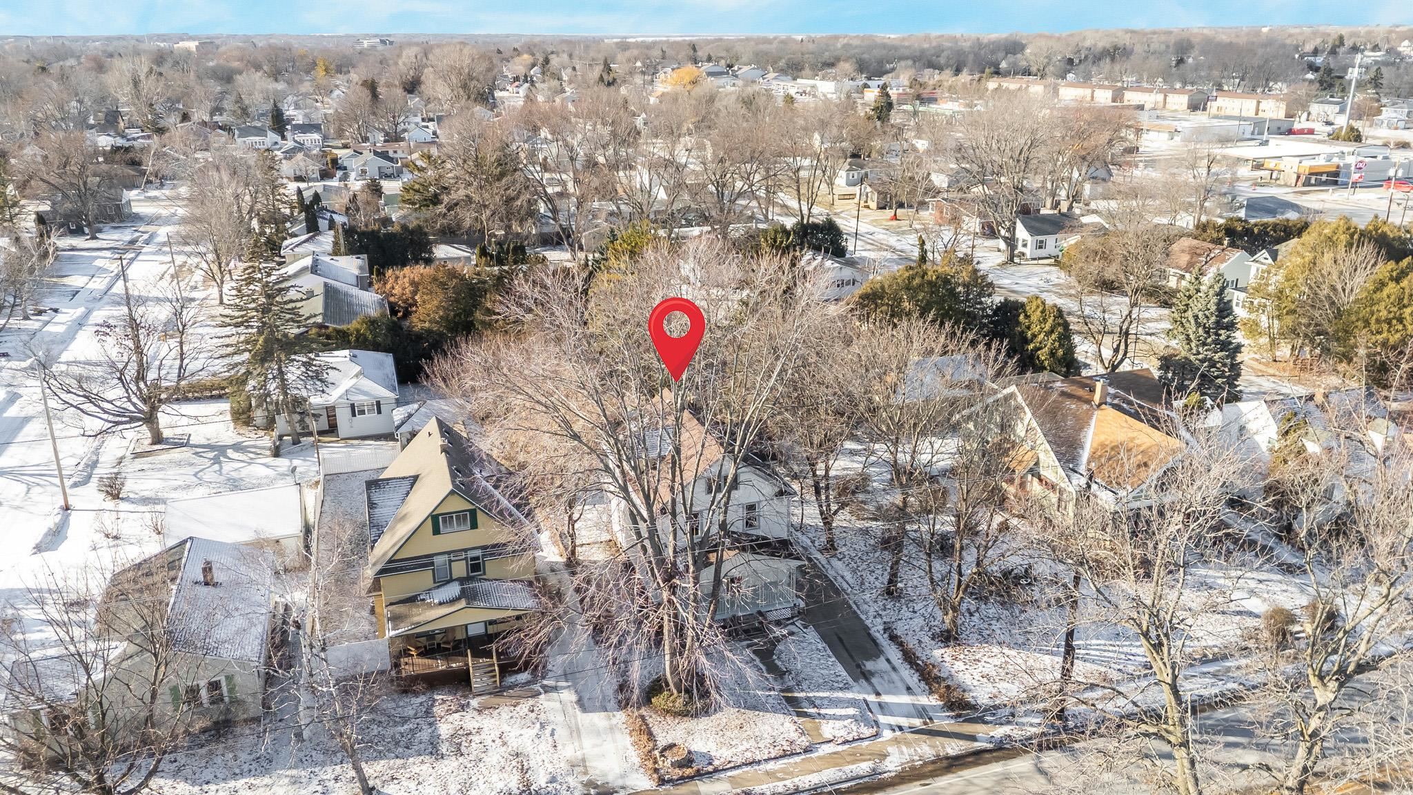 1641 Jackson Street Oshkosh, WI 54901 - Photo 25 of 28