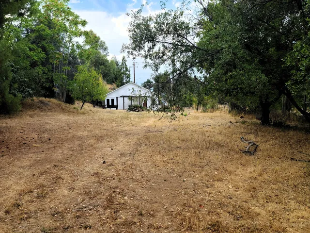 $194,900 | 3400 Beacon Drive, Anderson, CA 96007
