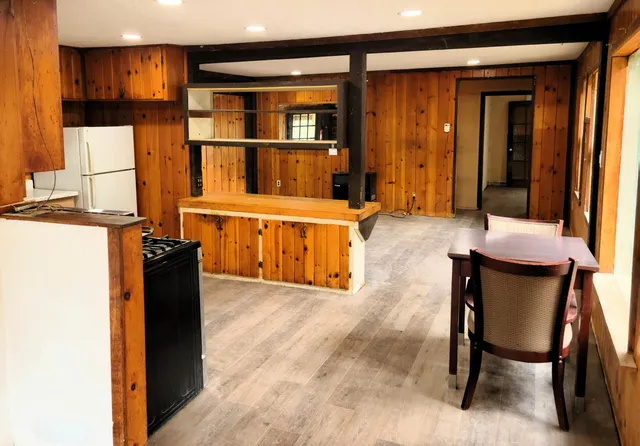 $194,900 | 3400 Beacon Drive, Anderson, CA 96007