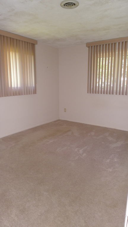 6 Herold Road Peabody, MA 01960 - Photo 15 of 24 Gallery Image 15
