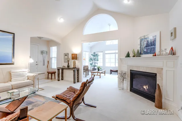 $379,900 | 5331 Mapleside Lane Southwest, Wyoming, MI 49418