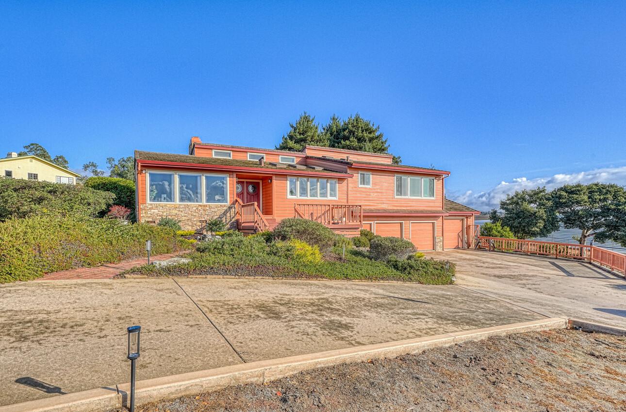 10759 Country Meadows Road Salinas, CA 93907 - Photo 1 of 65 Gallery Image 1