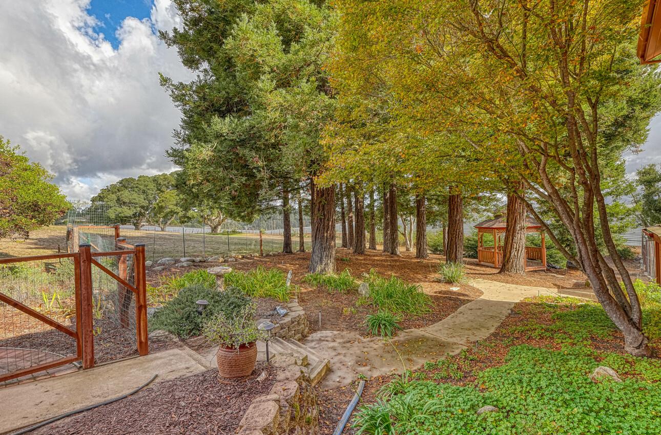 10759 Country Meadows Road Salinas, CA 93907 - Photo 46 of 65 Gallery Image 46